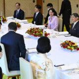 キルギスの大統領夫妻との昼食会で、紀子さまの衣装ストーカーぶりが爆発！皇后陛下と同色、同型着物に職員ドン引き「少しは気を遣ってほしい」と雅子さまも思わず苦笑